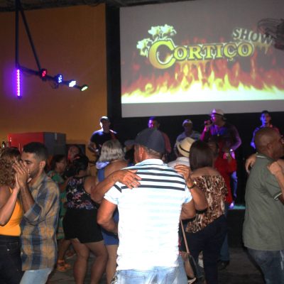 FORROZÃO O CORTIÇO 8