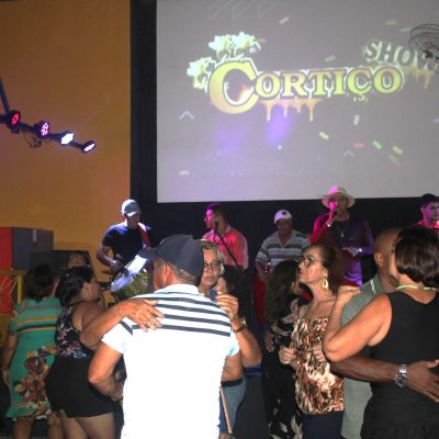 FORROZÃO O CORTIÇO 9